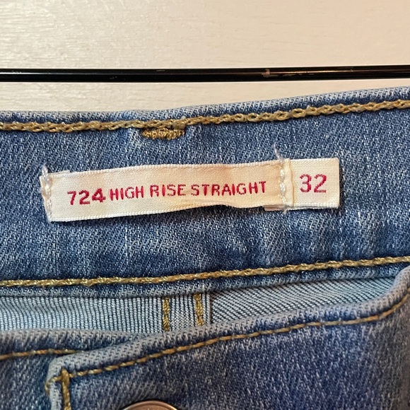 Levi’s 724 High Rise Straight Premium Denim Jeans Size 32. - Picture 6 of 11